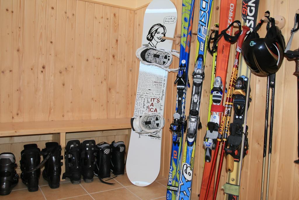 Skipension Jasna Pavčina Lehota Extérieur photo